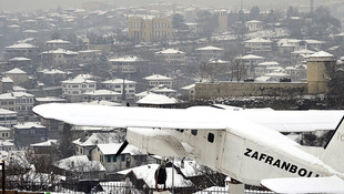 Çinli turistlerin kar keyfi