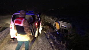 Çorum'da minibüs devrildi: 6 yaralı