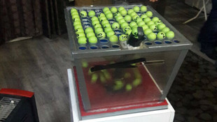 Demir atölyesine kumar baskını