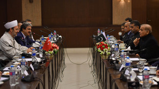 Diyanet İşleri Başkanı Görmez Pakistan'da