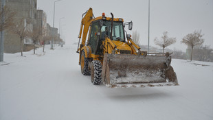Ağrı'da eğitime kar engeli
