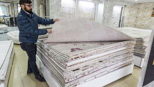 Dolar bozdurana halı bedava