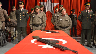 Engellilerin bir günlük askerlik heyecanı