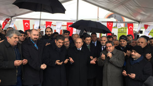 Esenler'den Haleplilere yardım