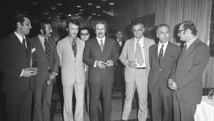 Eski TBMM Başkanı Sezgin hayatını kaybetti