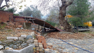 FETÖ mensuplarının kamp yeri yıkıldı