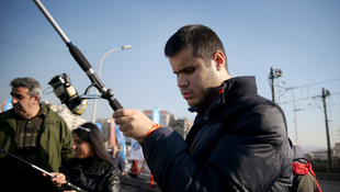 Görme engelliler, Galata Köprüsü'nde balık tuttu