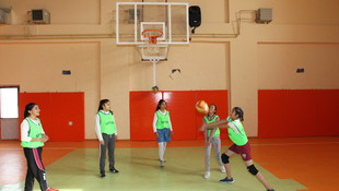 Hakkari'de Sağlıklı Bir Gelecek Sporla Gelecek projesi