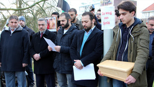 Halep'te sivillere yönelik saldırılar Hollanda'da protesto edildi