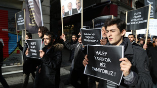 Halep'te sivillere yönelik saldırılara tepki