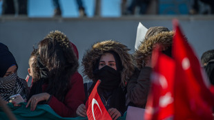 Halep'te sivillere yönelik saldırılara tepkiler