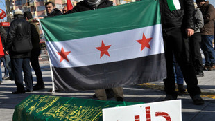 Halep'te sivillere yönelik saldırılara tepkiler