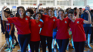 Hayalini kurduğu yarışmayı üniversiteye taşıdı