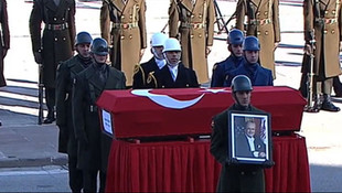 TBMM eski Başkanı Sezgin son yolculuğuna uğurlanıyor