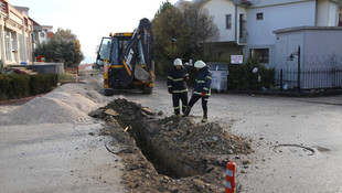İş makinesi doğalgaz borusunu deldi
