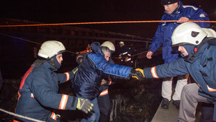 İstanbul'da 2 geminin karaya oturması