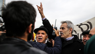 İstanbul'daki başkonsoloslar şehitleri andı