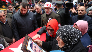 Şehit İstikam Er Uğur Korkmazın cenazesi, Rizedeki babaevine getirildi