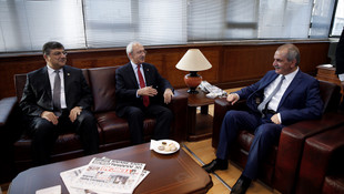 Kılıçdaroğlu, Yeniçağ gazetesini ziyaret etti