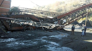 Maden ocağındaki kömür bandı çöktü