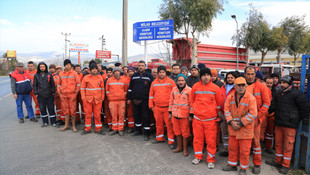 Milas'ta temizlik işçileri iş yavaşlatma eylemi başlattı