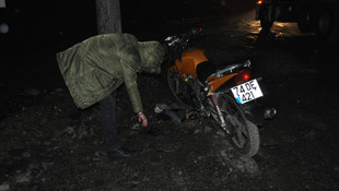 Minibüsün çaptığı motosiklet sürücüsü öldü