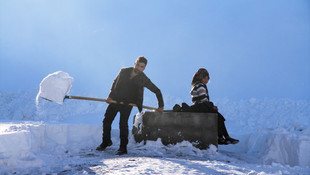 Muş'un dağ köylerinde evler kar altında kaldı