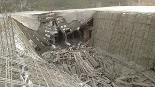 Niğde'de inşaat çöktü: 3 yaralı