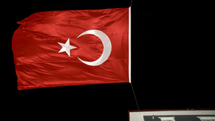 Orgeneral Akar'dan şehit ailesine ziyaret