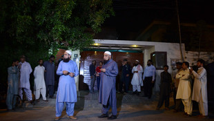 GÜNCELLEME 2 - Pakistan'da yolcu uçağı düştü