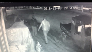 Pat-pat hırsızlığı güvenlik kamerasında