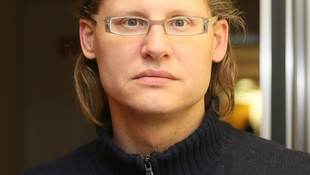 PKK yandaşları Berlin'de Alman gazeteciye saldırdı