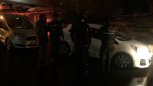 Polisle şüpheliler arasında kısa süreli çatışma