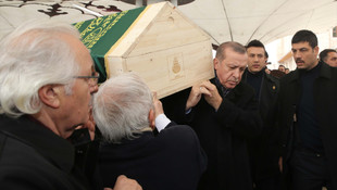 Prof. Dr. Yalçın son yolculuğuna uğurlanıyor