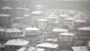 Beklenen açıklama geldi! Yarın İstanbulda okullar tatil