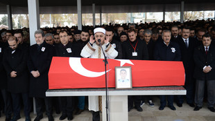 Şehitlerimizi uğurluyoruz