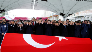 Şehitlerimizi uğurluyoruz