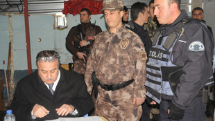 Şırnak Valisi Su'dan polise moral ziyareti