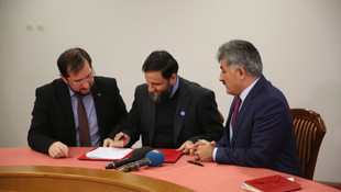 Suriyeli öğrencilere 4 milyon ders kitabı