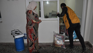 Suriye'ye yardımlar sürüyor