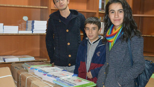 Terör mağduru öğrencilere kitap yardımı