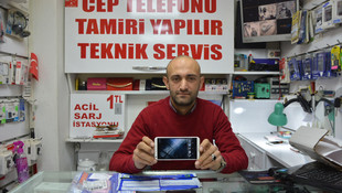 Ücretini ödemeden aldığı telefonu kargoyla geri gönderdi