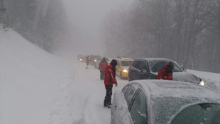 Uludağ'da kar kalınlığı 2 metreyi aştı