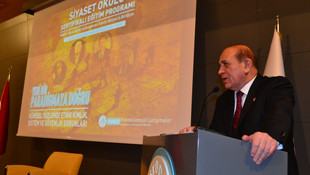 Üsküdar Üniversitesi'nde Siyaset Okulu Programı