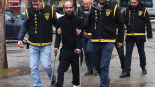 Yol vermediği için otobüs şoförüne ateş etti