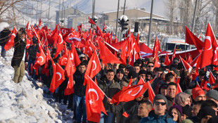 Yüksekova'da teröre lanet yürüyüşü