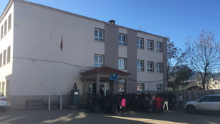 Yurt yangınında ölen öğrenciler anısına hatıra köşesi