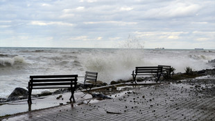 Zonguldak'ta lodos ve fırtına
