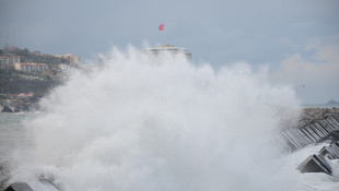 Zonguldak'ta şiddetli rüzgar