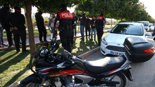 Adana'da polisten kaçan sürücü paniğe yol açtı